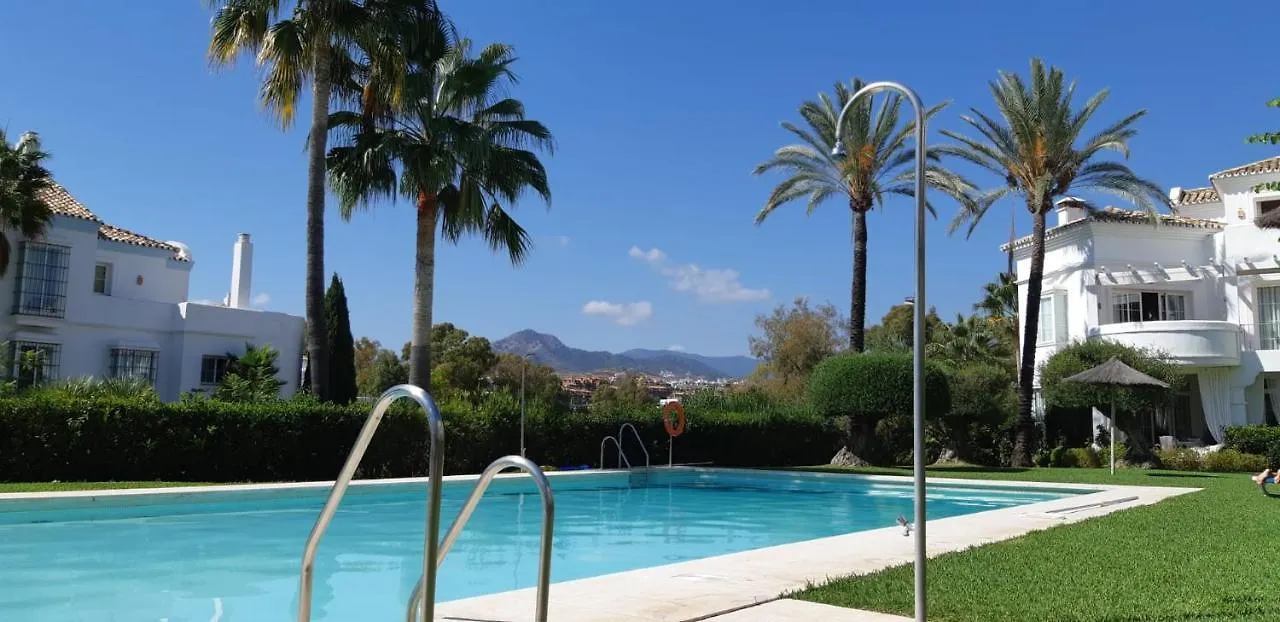 Marbella Holiday & Golf Garden Apartment Ισπανία